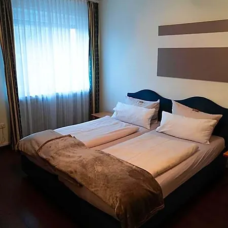 Stadthotel Im Kolpinghaus Hotell